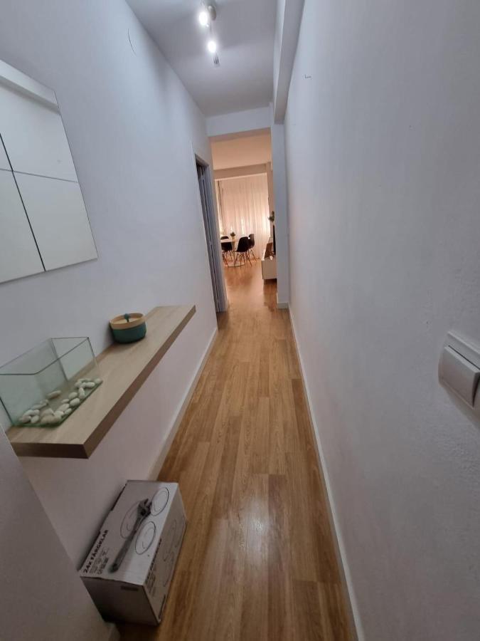 Holidays2Malaga 2 Bedroom Armengual De La Mota Close Shopping Center Exterior foto